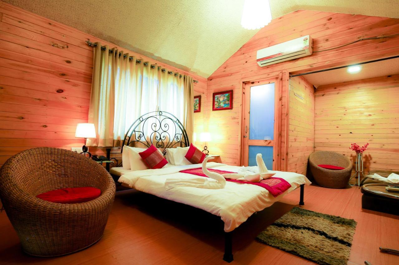 1 India Resort, Igatpuri Esterno foto