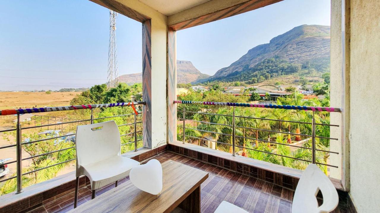 1 India Resort, Igatpuri Esterno foto