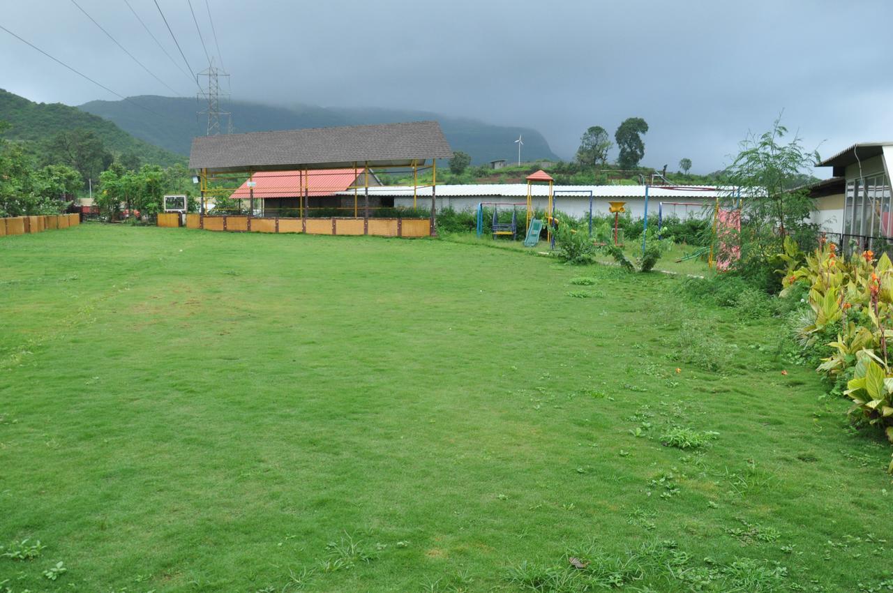 1 India Resort, Igatpuri Esterno foto